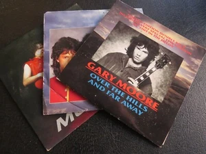 Gary Moore - 3 x 7" Singles - Restposten - Formen/Felder/Over The Hills - Bild 1 von 4