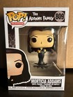 Morticia Addams The Addams Family Pop Television Funko Pop 809 With Protector