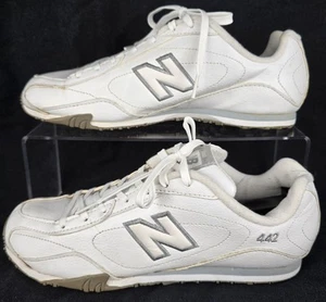 New Balance 442 Womens 7 Shoes Sneaker White Cushioning Casual Retro Comfort - Picture 1 of 10