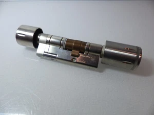 elektronischer Schließzylinder DOM Protector Einbaumaß 30/50 mm Tür Verriegelung - Bild 1 von 2