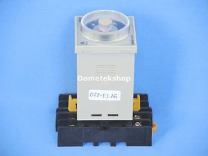 Temporizador Omron H3BH-N8 con base Omron, 4 rangos de temporizador de 0 a 12 minutos - Imagen 1 de 3