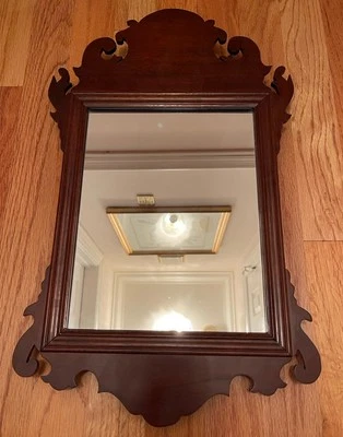 Espejo Chippendale caoba Virginia Metalcrafters RESTAURACIÓN WILLIAMSBURG Foto 1 de 4