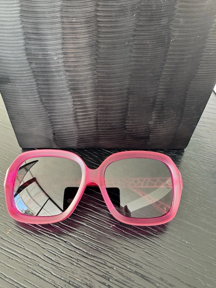 Gafas de sol de SAMA Modelo KAROLINA en COLOR ROSA Foto 1 de 3