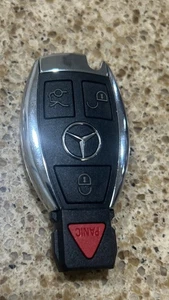 ORIGINAL MERCEDES BENZ OEM SMART KEY LESS ENTRY REMOTE FOB CHROME - Picture 1 of 4