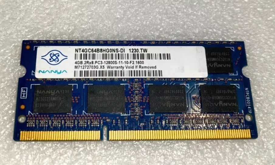 MEMOIRES SODIMM - Nanya 4Go RAM DDR3 PC3-12800S 1600MHz . - Photo 1/1
