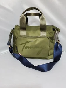 Tommy Hilfiger borsa/tracolla leggera nylon verde oliva e blu navy - Foto 1 di 12