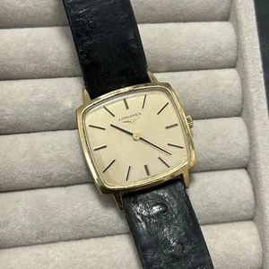 LONGINES Vintage Handaufzug Uhren Herren Zifferblatt Farbe Gold Gehäuse 30mm von JP - Bild 1 von 11