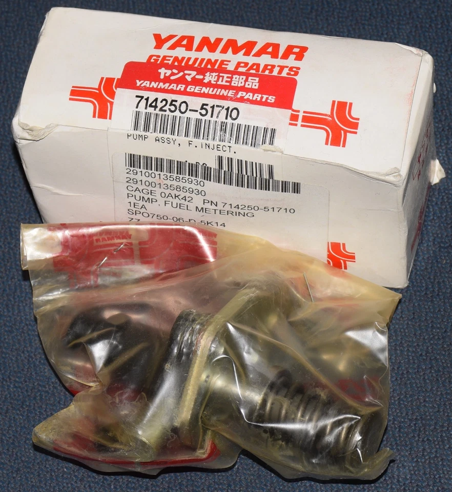 BOMBA INYECCIÓN COMBUSTIBLE ORIGINAL YANMAR 714250-51710 2910-01-358-5930 Foto 1 de 1