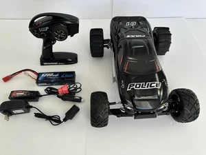 Traxxas Rustler VXL 2WD 1/10 Electric Brushless 3s Police Truck RTR - Picture 1 of 24