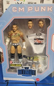 Mattel WWE Ultimate Edition CM Punk (MITB) Ringside Exclusive - Picture 1 of 7