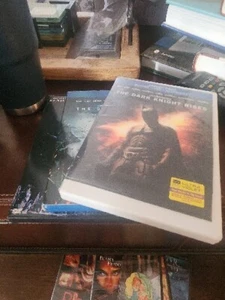 The Dark Knight Rises (Blu-ray/DVD/Ultraviolet Combo Batman Returns - Picture 1 of 9