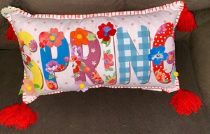 New~Pioneer Woman 19.00" x 4.00" Spring Floral Soft Pillow - Picture 1 of 5