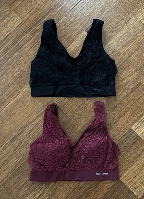 LOTE Pullover Inalámbrico Daisy Fuentes Sujetador Deportivo Medio Negro Encaje Frontal Elástico Foto 1 de 4