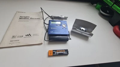 Sony MZ-R909 Walkman Minidisc Player and Recorder - Image 1 of 4