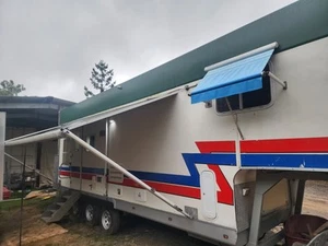on site caravan/ Tiny Home On Wheels - Picture 1 of 17