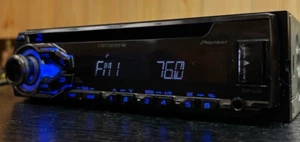 Pioneer Carrozzeria DEH-4200 CD AUX USB - Picture 1 of 6