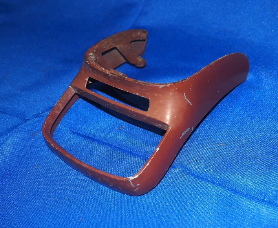 1953 Cadillac Series 62 painel medidor cluster odômetro acabamento surround moldura fabricante de equipamento original - Imagem 1 de 4