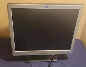 HP L1902 Monitor Vintage Works Great - Picture 1 of 5