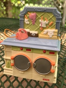 Combo de tabla de planchar lavadora secadora Fisher Price Loving Family Playhouse - Imagen 1 de 8