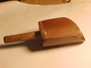 Antique Small Primitive General Store Feed/Seed Scoop, Early, Wood & copper - Picture 1 of 4