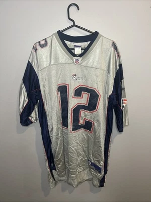 Camiseta Tom Brady #12 Patriots Reebok NFL Equipment Vintage XL Gris Azul Marino Foto 1 de 4
