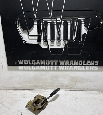 97-06 Jeep TJ Wrangler 4x4 Transfer Case Shifter Assembly Bracket OEM CC 4C - Image 1 of 4