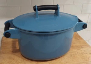 Horno holandés de hierro fundido esmaltado DANSK Graves Studio con tapa AZUL - Imagen 1 de 19