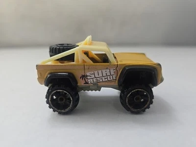 Ford Bronco Surf Rescue 2007 Hot Wheels Foto 1 de 4