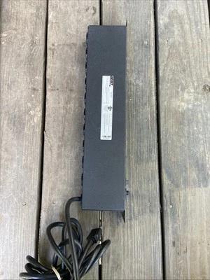 Geist Rack Mount 10 Outlet Surge Protector SP104-10 GEIST Sound Equipment - Image 1 of 4