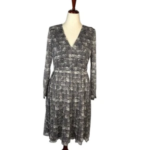 J. Crew Dress Size 10 Tall 100% Silk Grey Feather Print Pleated Long Sleeve - Picture 1 of 10