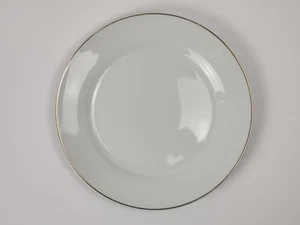 Target Holiday 2009 Gold Rim Porcelain - 7-1/2" Dessert/Salad Plate - Picture 1 of 2