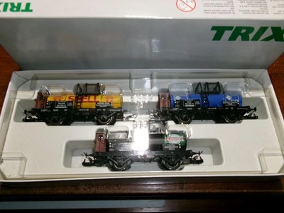 TRIX HO SCALE ITEM # 23931 THREE TANK CAR SET-SHELL, CASTROL, AND ARAL - Image 1 of 3