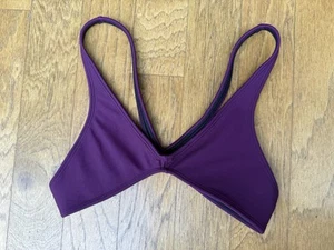 Top Kauai Bikini Alta Costura Rendimiento Voleibol Borgoña KB Talla Pequeña - Imagen 1 de 3