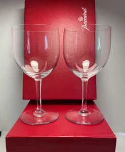 2 Baccarat Crystal Brummel Claret Clear Wine Glasses Very Thin Stem and Bowl - Picture 1 of 11