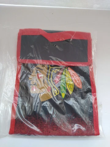Chicago Blackhawks Insulated Gradient Lunch Bag Black Cover