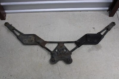 Soporte de soporte travesaño subchasis delantero Infiniti EX35 G25 M37 G37x AWD ¡LIMPIO! Foto 1 de 4