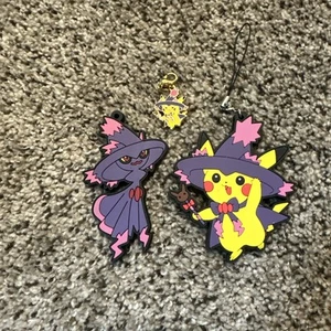 Pokemon Center Mismagius And pikachu Charm Strap Rubber Keychain 2.5" Halloween - Picture 1 of 2