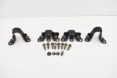 2004 Nissan 350Z Front Lower Upper Sway Bar Mounting Brackets Pair Set OEM KW55 - Image 1 of 4