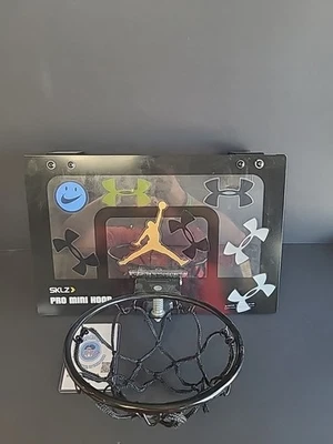 Mini aro de baloncesto SKLZ Pro - usado, se enviará desmontado, con baloncesto Foto 1 de 4