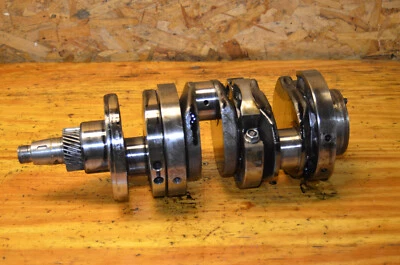 Cigüeñal motor Ferris IS 5100Z Cat 1,5 L diésel Foto 1 de 4