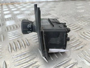 Bouton commande régulateur de vitesse - RENAULT SCENIC II (2) PHASE I (1) - Picture 1 of 3