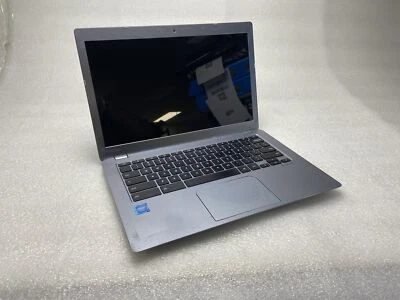 Toshiba Chromebook 2 CB35 13.3" Celeron N2840 1.83Ghz 4GB RAM 16GB SSD ChromeOS Foto 1 de 4