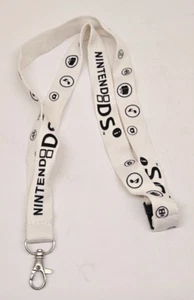 Nintendo DSi Empleado Promocional Cordón Llavero Correa Blanco - LN - Imagen 1 de 3