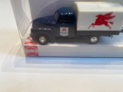 Busch 48217 Chevrolet Pick - up Plane " Flying Horse " mit OVP 1:87 HO - Bild 1 von 2