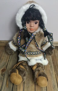 Native ESKIMO 13,5" Mädchen Puppe Anchorage AK Alaskan Designed Ace - Bild 1 von 4