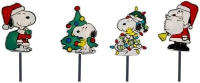 Arte de patio de Navidad ProductWorks Peanuts 2D LED preiluminado camino plano, 12 pulgadas Foto 1 de 4