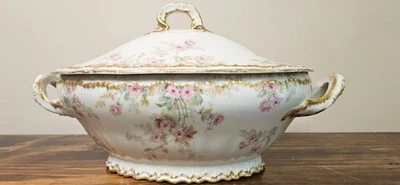 Sopa cubierta Haviland Limoges Francia - Patrón Ardenas rosas rosadas y dorado Foto 1 de 4