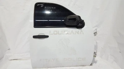 White Passenger Front Door OEM 2011 2012 2013 2014 Tahoe LS 4x2 - Image 1 of 4