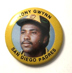 VTG San Diego Padres MLB Baseball Pin Buttons-Tony Gwynn #28 - Picture 1 of 2