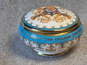 Royal Collection Trust Queen Elizabeth II  Pill Trinket Box Golden Jubilee 2002 - Picture 1 of 5